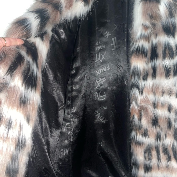 Donna Salyers Fabulous Furs Wild Side faux Fur Abstract Leopard Coat Sz XS NWOT - Picture 8 of 10